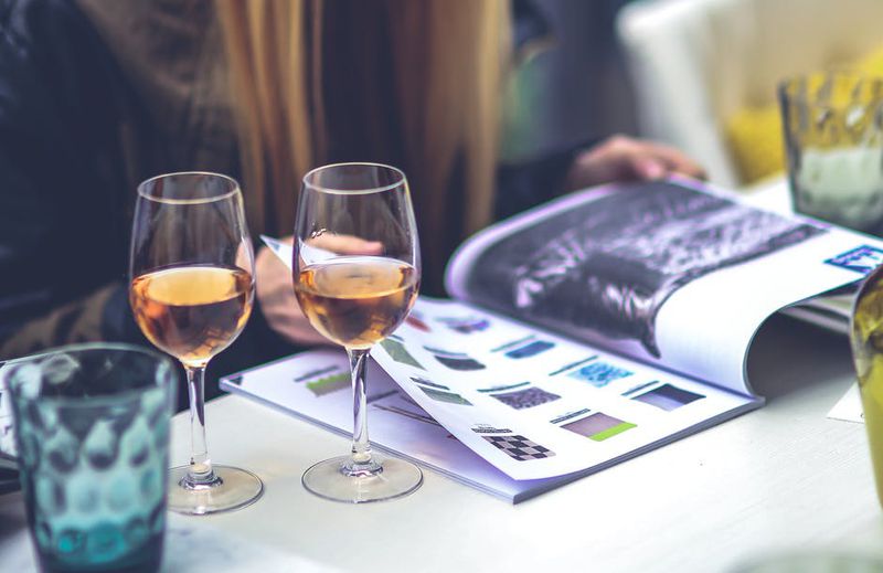 Finde heraus, ob dein Gegenüber unter einer Alkoholkrankheit leidet
