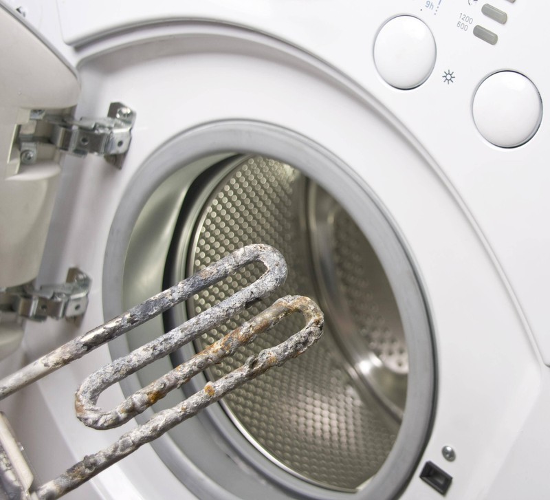 Die Socken können am Heizstab in der Waschmaschine Schäden anrichten.