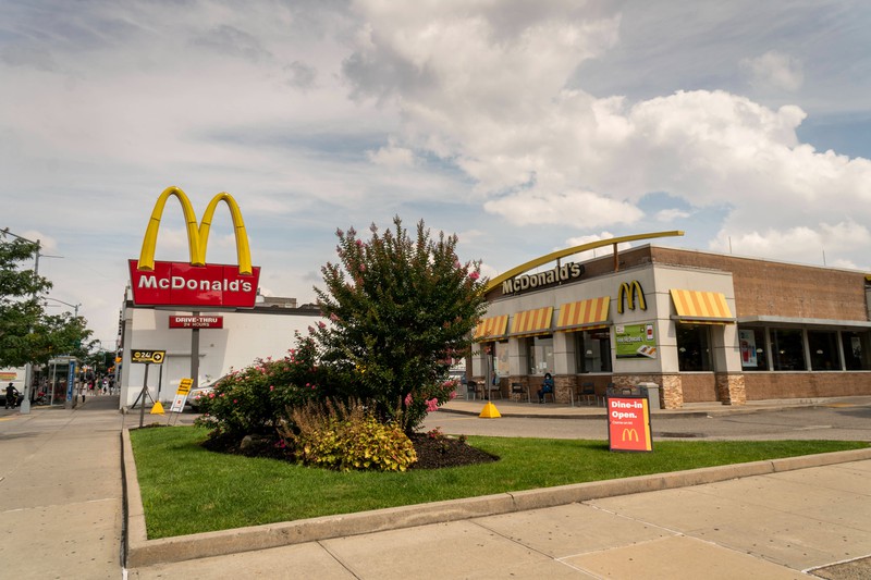Ein McDonalds von außen