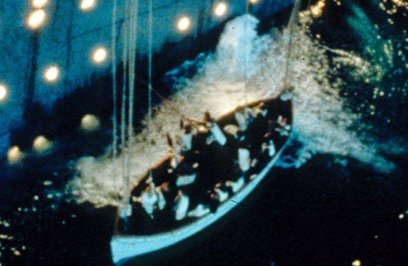 Auf der RMS Titanic gab es zu wenig Rettungsboote. Das kostete vielen Passagieren das Leben.