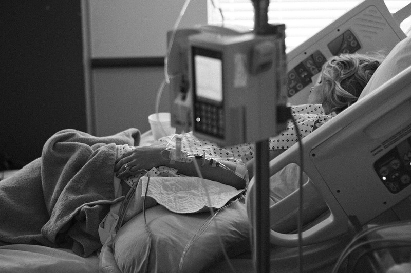 Tragischer Tod: Ärzte schalten Geräte bei falschem Patienten ab