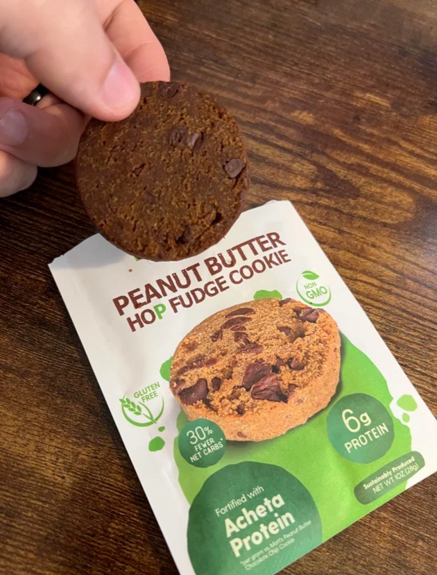 Der Unterschied wie ein Cookie auf der Verpackung aussieht und wie er dann in echt aussieht