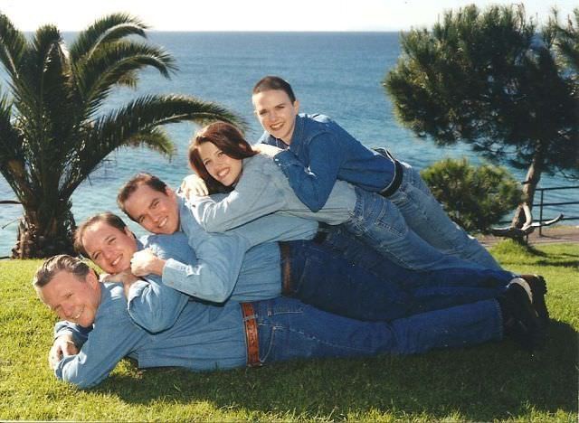 Dieses Bild zeigt ein peinliches Familienfoto.