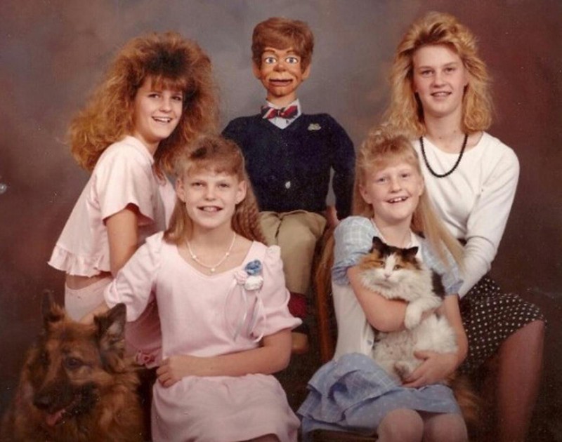 Dieses Bild zeigt ein peinliches Familienfoto.