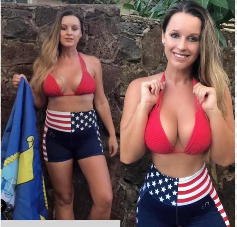 Frau mit USA-Bikini, die zwei verschiedene Posen einnimmt