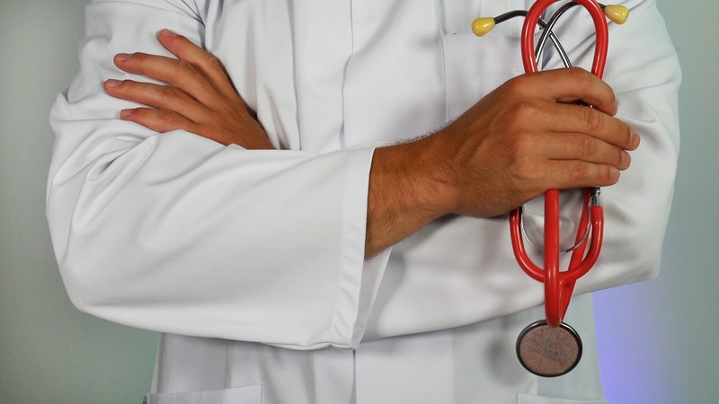Doktor, Arzt, roter stethoskop