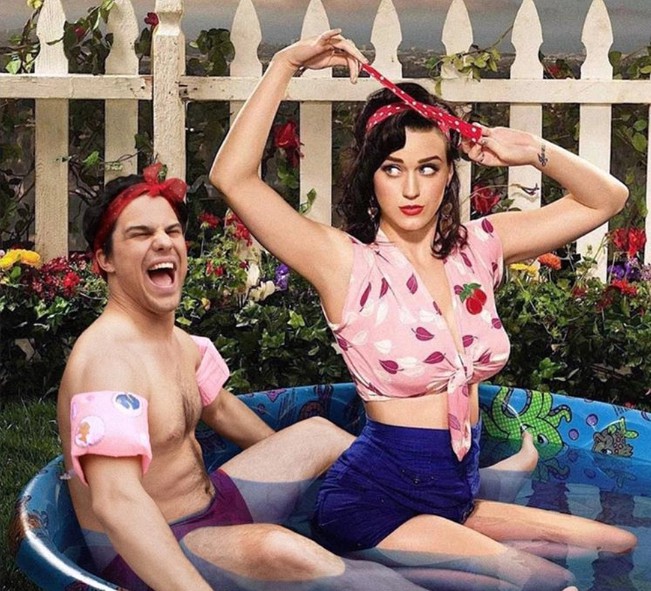 Katy Perry, planschbecken, mann