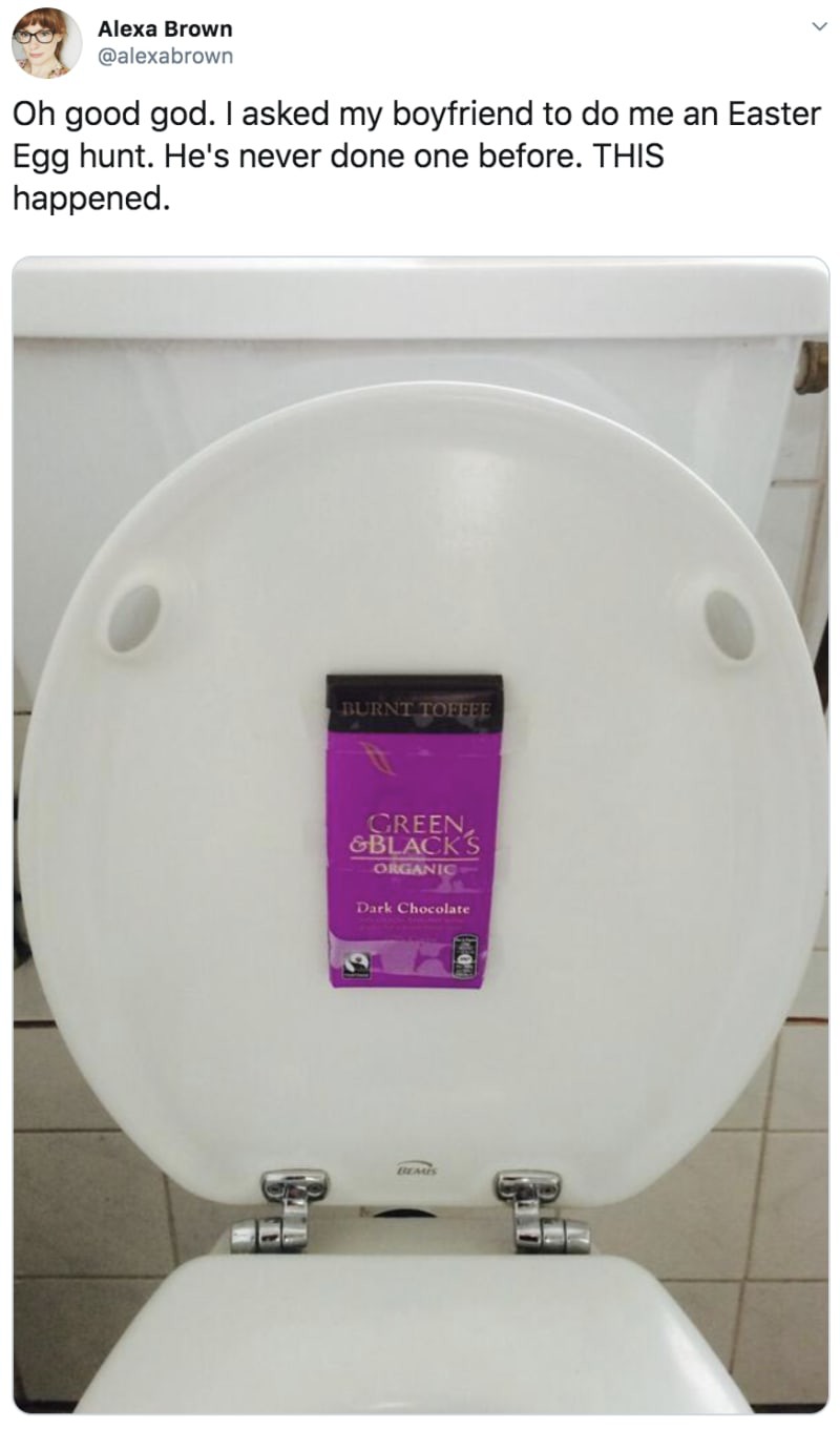 Etwas klebt am Toilettensitz