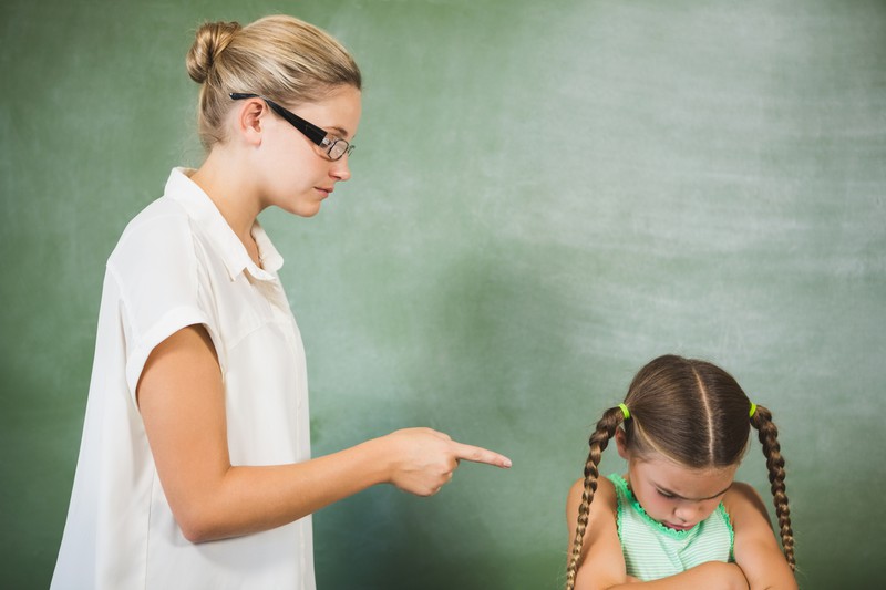 Lehrerin kann sich nicht durchsetzen