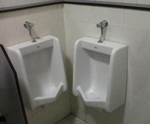 Das sind die schlimmsten Bad Toiletten Design Fails