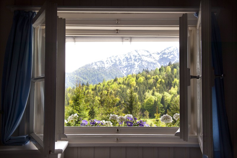 Nasse Fenster am Morgen: 5 Tipps, die helfen können