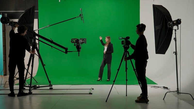 Auf Instagram kann man auch Videos hochladen, die nicht auf dem Handy gefilmt wurden.