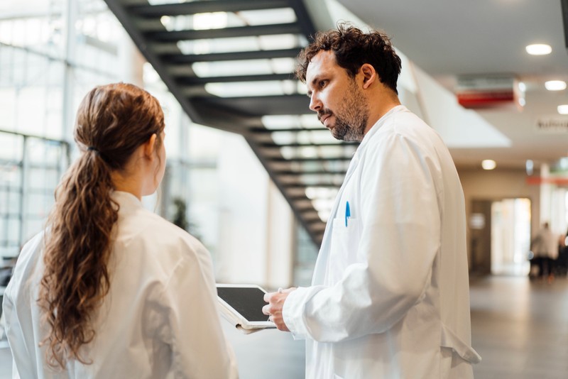 Eine unangenehme Erfahrung verfolgt Krankenschwestern auch mal länger.