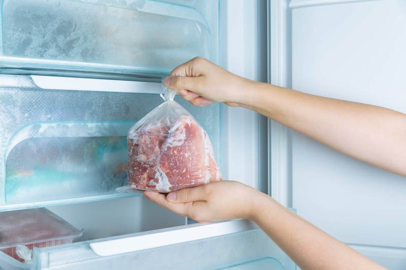 Je nach Sorte ist eingefrorenes Fleisch unterschiedlich lang haltbar.