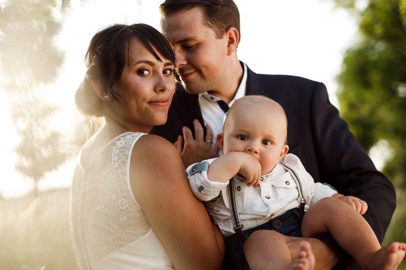 Der Mann wird die Hochzeit später bereuen und erzählt davon.