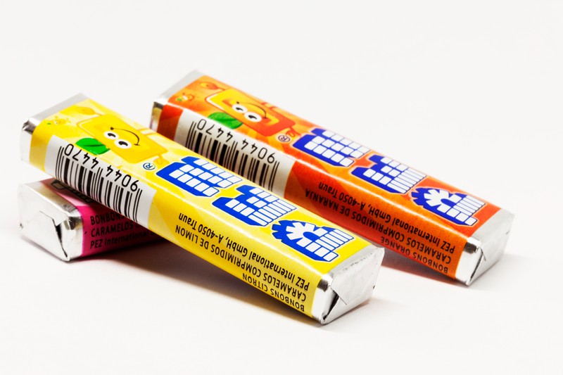 Diese Bonbons lassen einen direkt nostalgisch werden! Aber weißt du auch für was der Name PEZ steht?