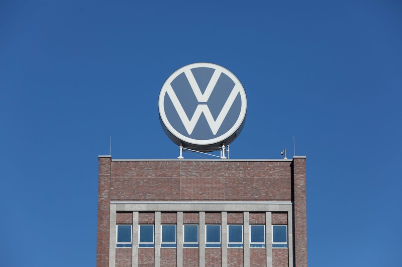 Massiver Rückruf bei VW von E-Autos.