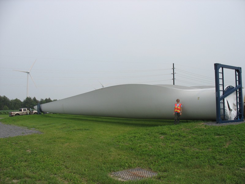 Eine einzelne Windturbine ist schon riesig