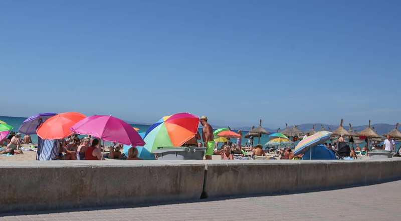 Der Strand am Ballermann in Mallorca ist oft gut besucht.