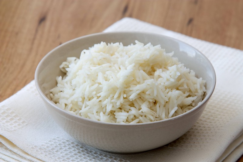 Darf ich Reis in der Mikrowelle aufwärmen?