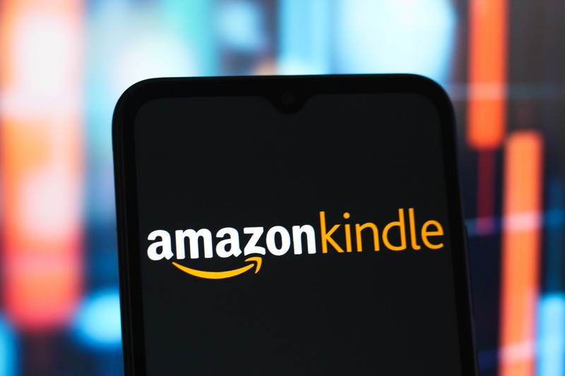 Amazon schottet das Kindle-System für bestimmte Geräte ab.