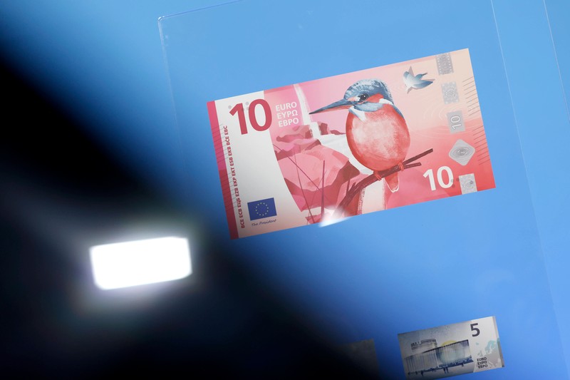 Europa stimmt über neue Euro-Scheine ab.