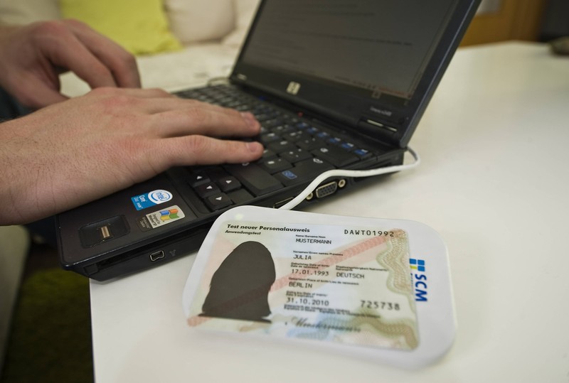 Vergessene PIN für den Personalausweis, so einfach wird die Rücksetzung künftig wirklich.