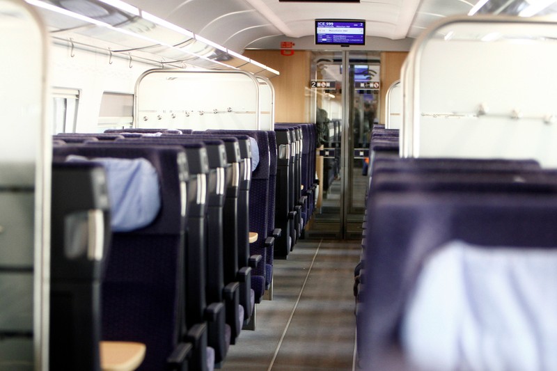 Zum Fahrplanwechsel am 15. Juni 2025 schafft die Deutsche Bahn die Familienreservierung ab.