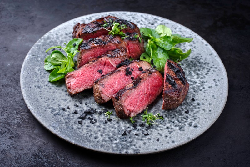 Steak könnte im Airfryer nicht richtig durch werden.