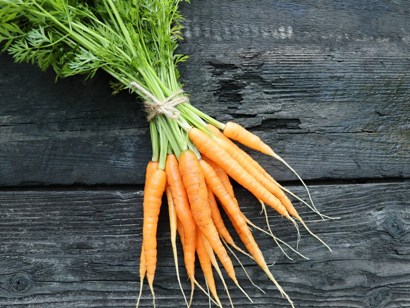 Karotten sind ein kostengünstiges Superfood.