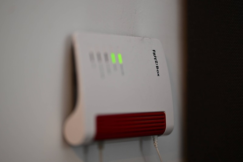 Vielleicht steht dein WLAN-Router an der falschen Stelle deiner Wohnung.