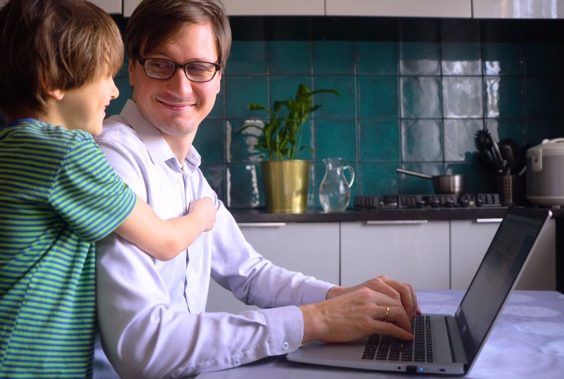 Viele setzen auf die Karte „Gewohnheit“, wenn es keine festen vertraglichen Regelungen zum Homeoffice gibt.