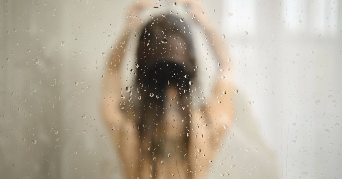 Die Dinge solltest du niemals unter der Dusche tun!